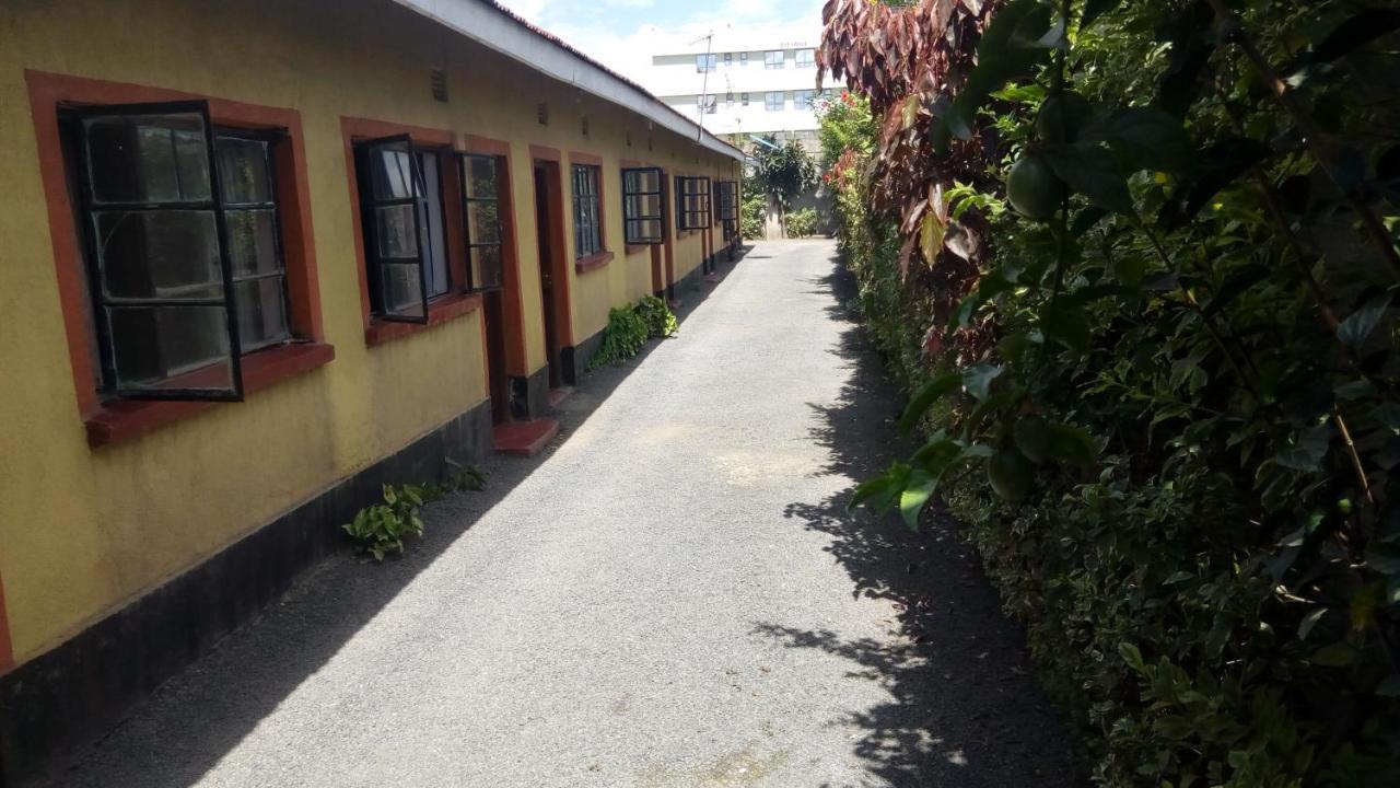 Sleepway Cottages Nakuru Exterior photo